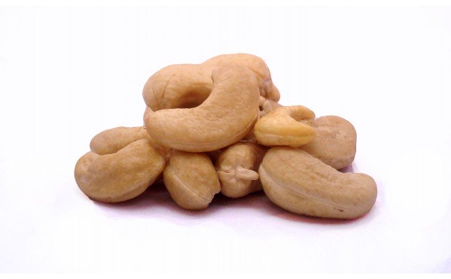 Cashew Nuts - High Quality 100% Organic "Endosulfan-Free" Cashews