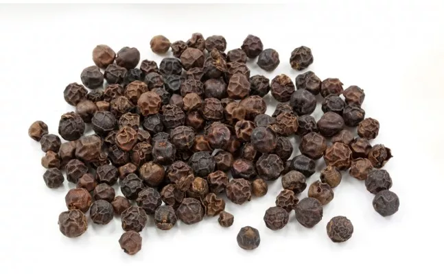 Black Pepper - Pure, spicy, organic, aromatic peppers